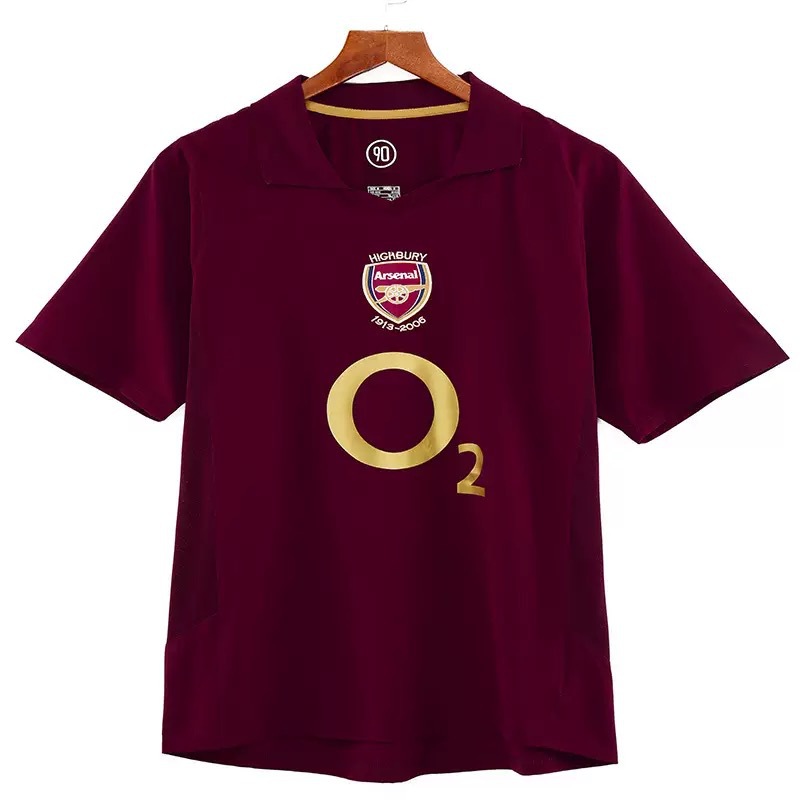 Arsenal 2005/06 Home — Highbury Farewell O2