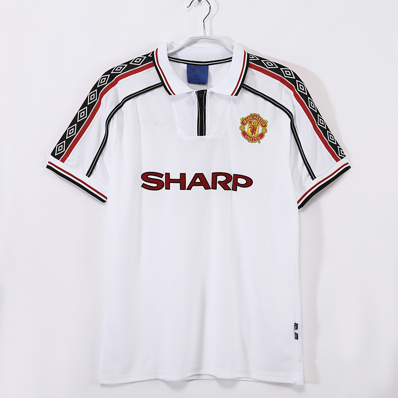Manchester United 1998/99 Away — Sharp Treble